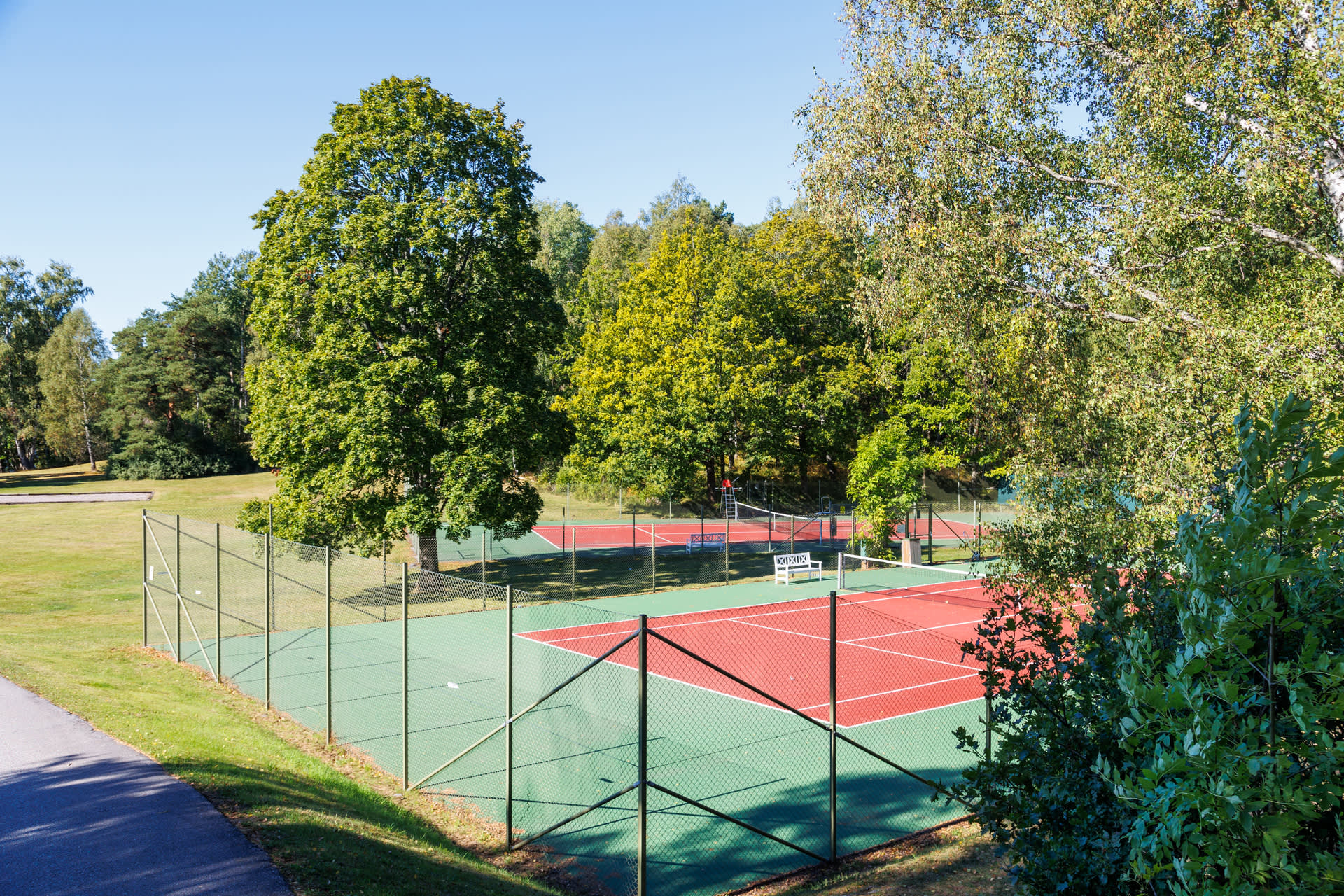 Ta en tennis vid Södergarn