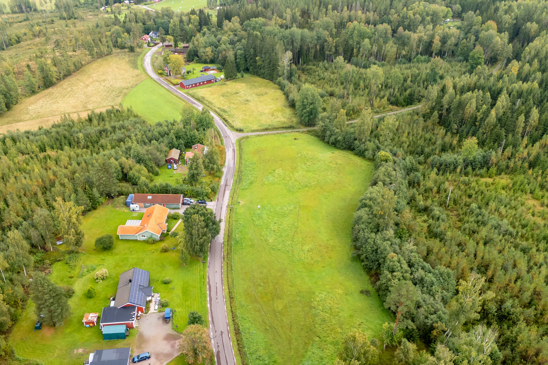 Hästhagarna säljare arrenderar idag