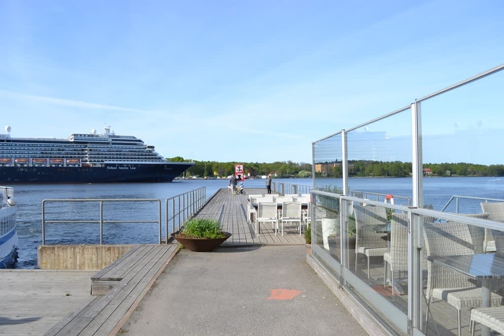 Bryggan i Finnboda Hamn