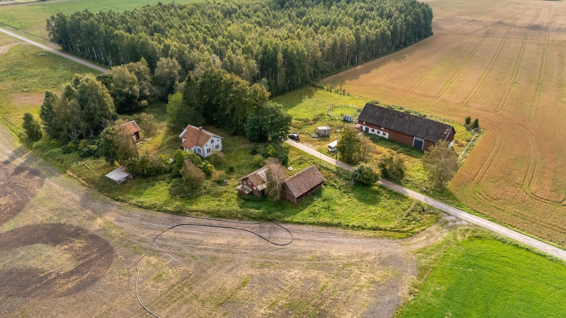 Välkommen hem till Holmestad Järnbrohult 1!