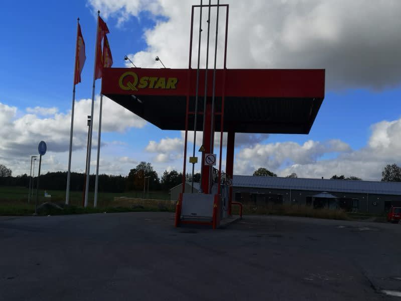 Säljarens bild - Drivmedelsstation